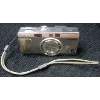 Фотоаппарат Fujifilm FinePix F810 (без зарядного устройства) - Елец